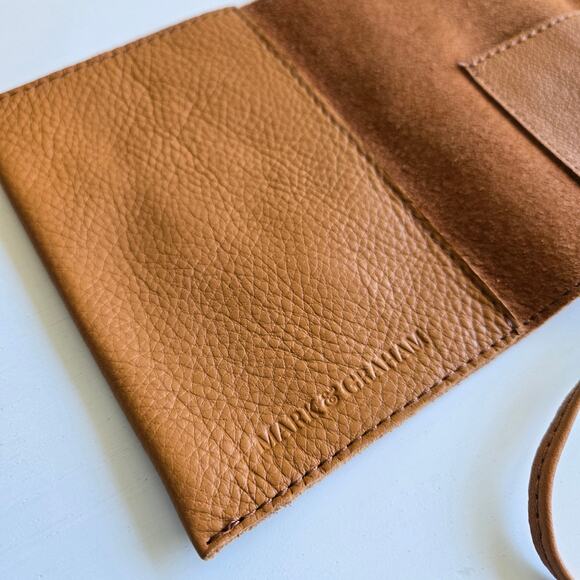 Mark & Graham NEW Leather Charger Rollup Camel Brown Tan with Tie NWOT Monogram - Picture 7 of 11